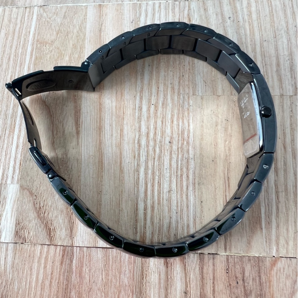 Rare Pulsar ladies gunmetal gray bracelet dress watch NEW BATTERY - Picture 10 of 15